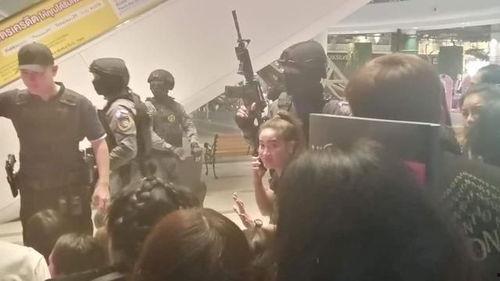 枪击视频,枪击现场实时记录