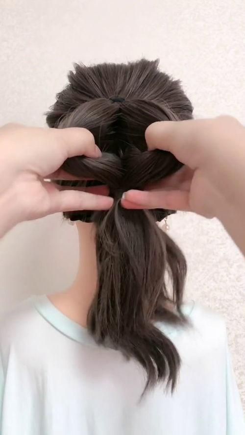 扎头发视频,跟随视频教程打造时尚发型