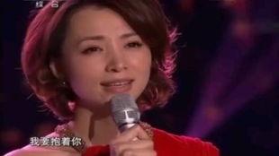 董卿唱歌视频,歌声绕梁三日