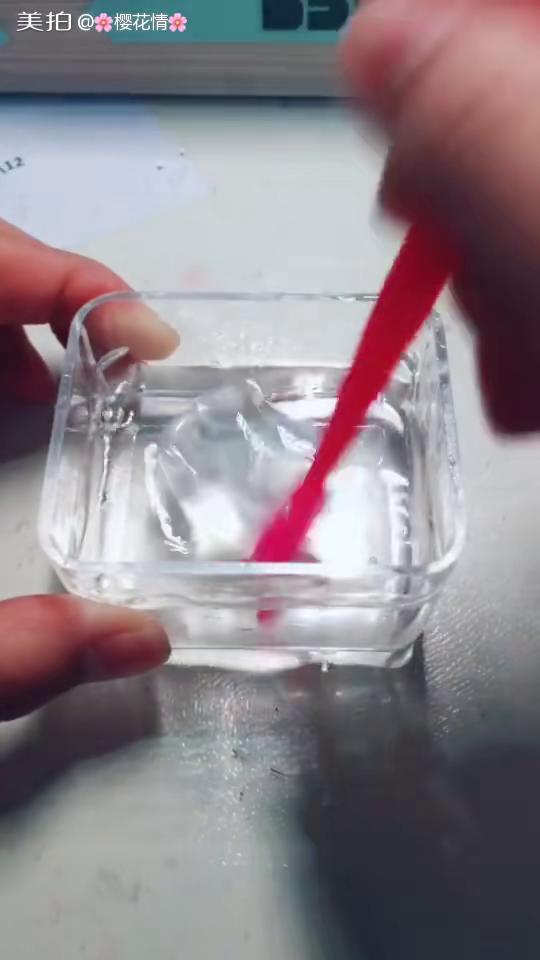 假水视频,揭秘制作过程与辨别技巧