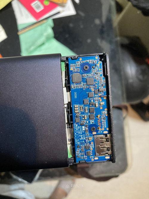充电宝拆解视频,拆解视频带你探秘便携电源工作原理