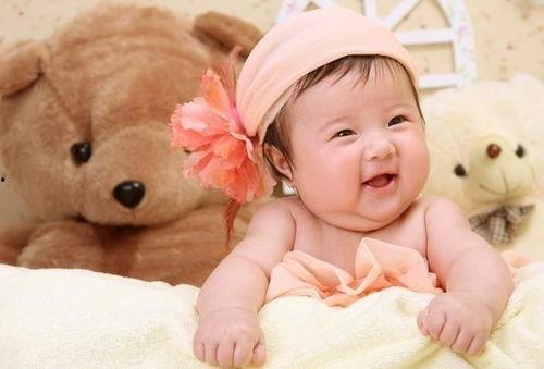 在家生宝宝视频,跟随在家生宝宝视频，解锁孕育生活新篇章
