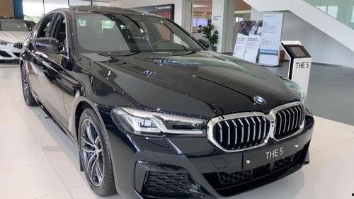 宝马五系视频,驾驭未来，尽享豪华驾驭体验